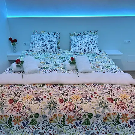 Mike * 普拉亚布兰卡